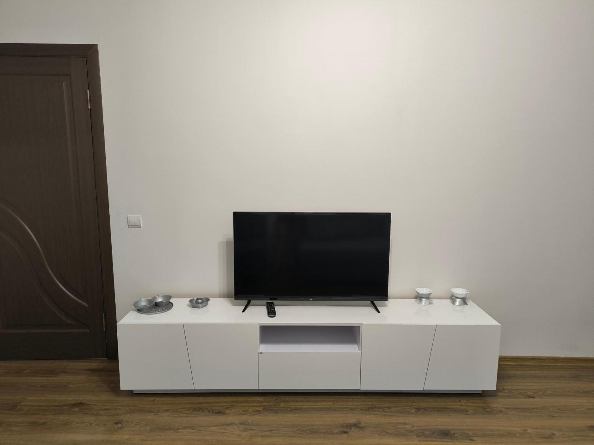 Apartments Domovik Parkaniya, 2A Мукачево Экстерьер фото
